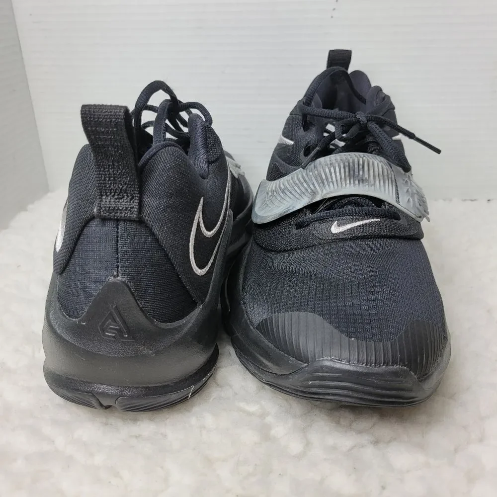 Nike Zoom Freak 3 Mens Size 13 Sneaker DA0694 002 Black Metallic Silver Shoes